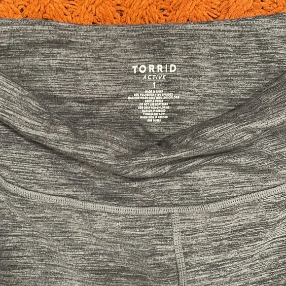 Torrid leggings 1 - Picture 3 of 6
